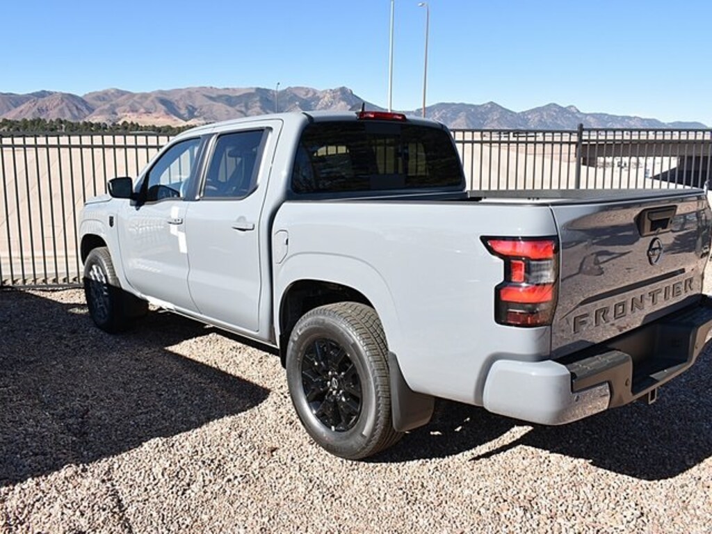 New 2026 Nissan Frontier SV Truck Crew Cab