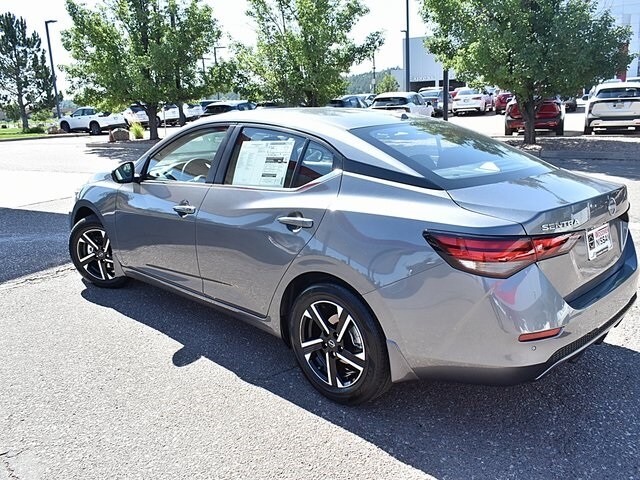 2025 Nissan Sentra SV photo 2