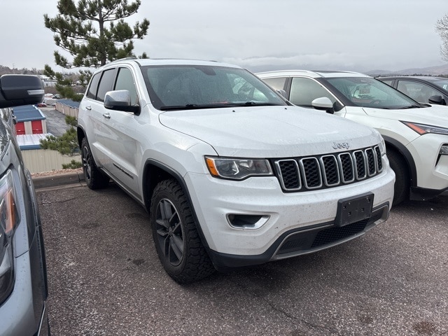 2018 Jeep Grand Cherokee Limited's photo