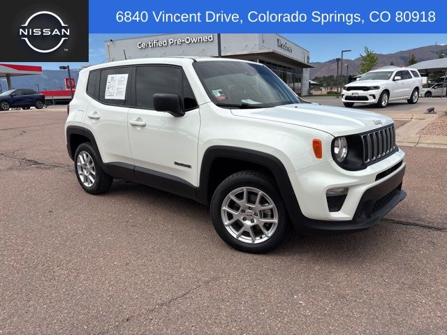 2023 Jeep Renegade Latitude 4x4's photo
