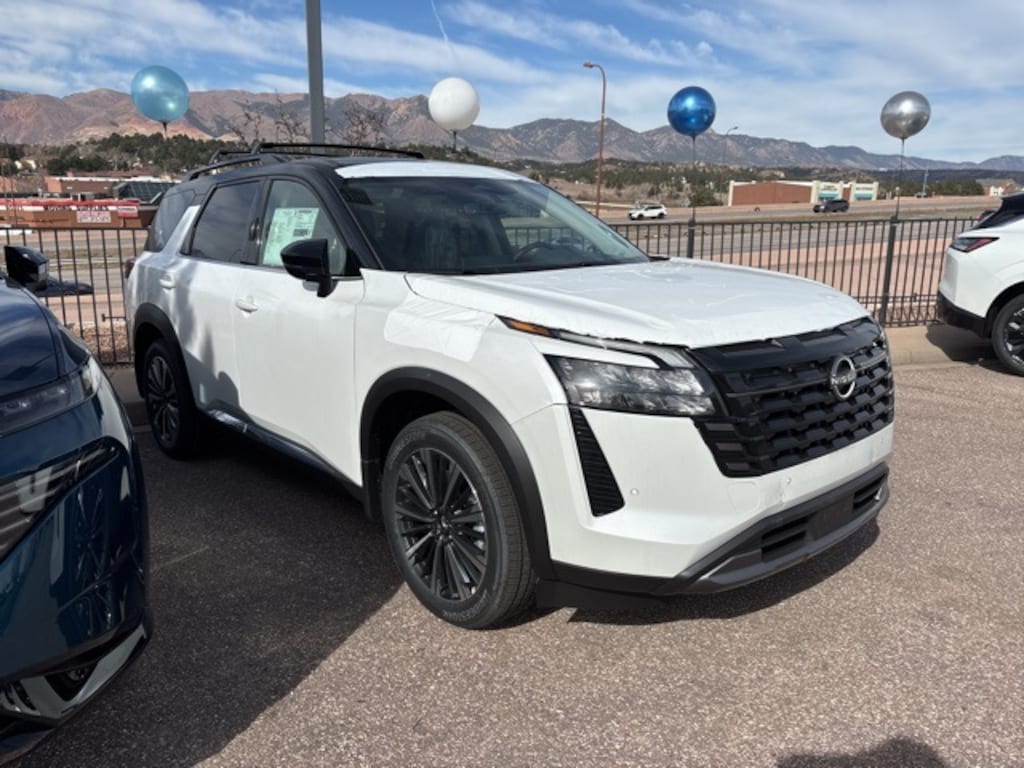 New 2026 Nissan Pathfinder Platinum SUV