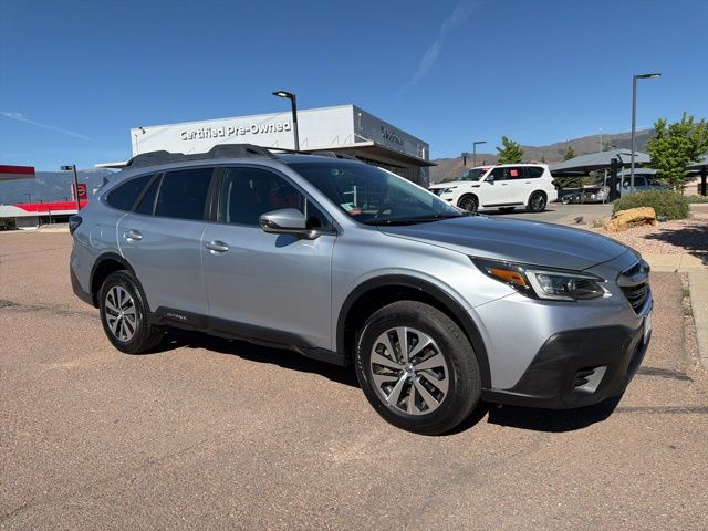 2021 Subaru Outback Premium's photo