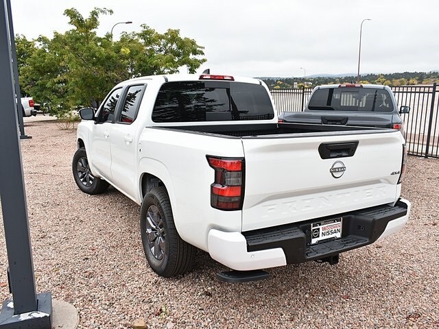 2026 Nissan Frontier SV photo 4