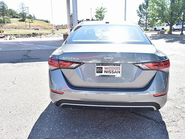 2025 Nissan Sentra SV photo 3