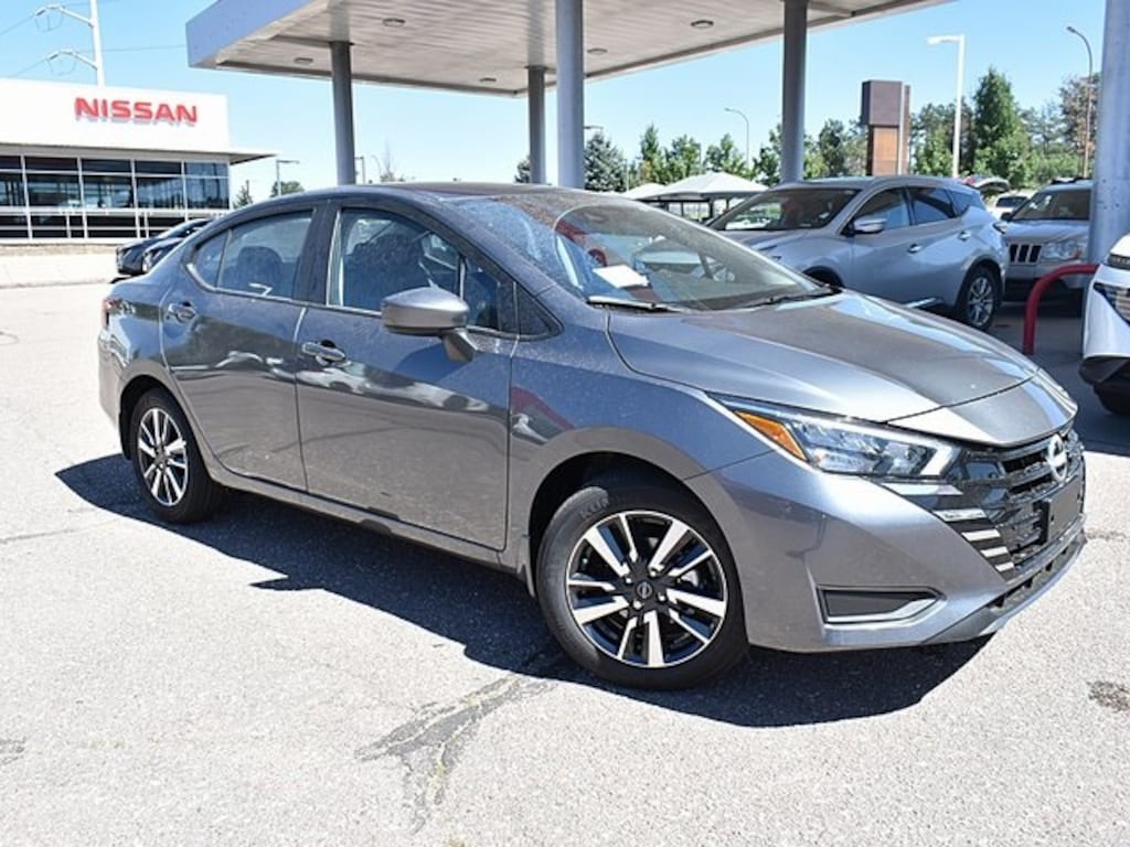 New 2025 Nissan Versa 1.6 SV Sedan
