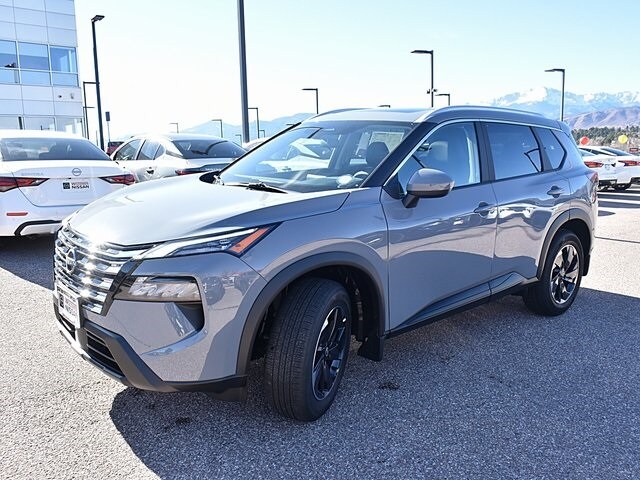 2026 Nissan Rogue SV photo 3