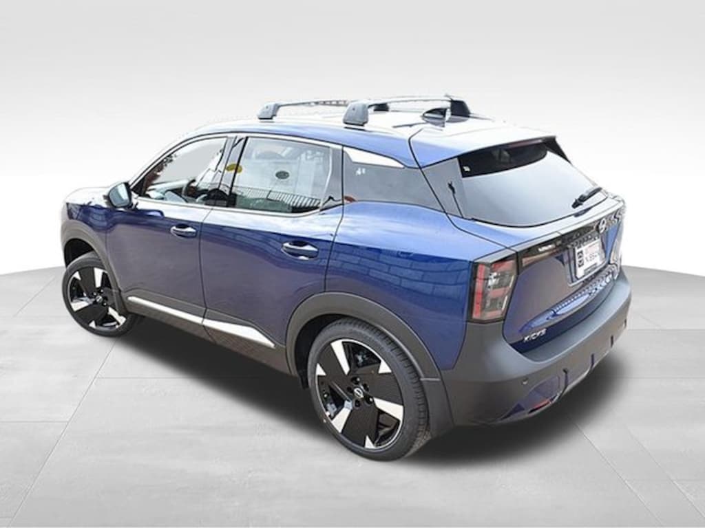 New 2026 Nissan Kicks SR SUV