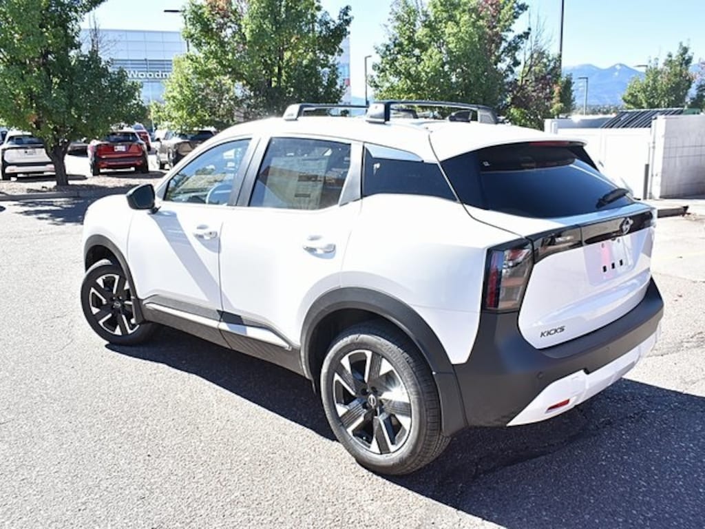 New 2026 Nissan Kicks SV SUV