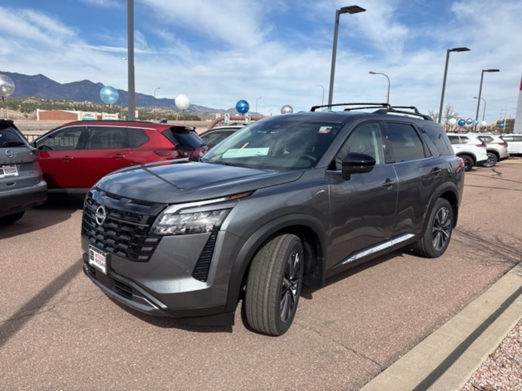 New 2026 Nissan Pathfinder Platinum SUV