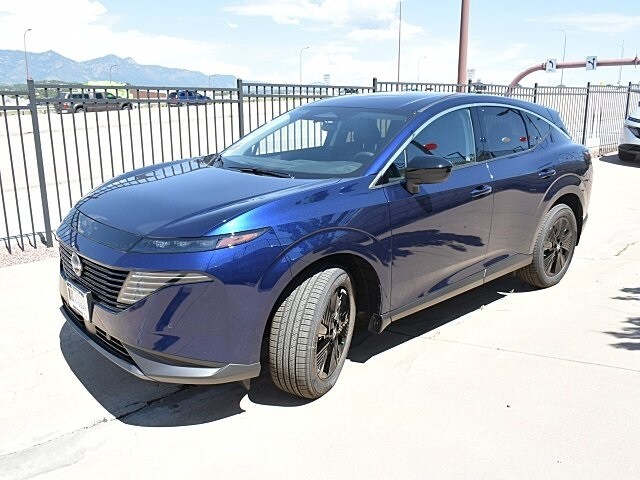 2025 Nissan Murano SV photo 2