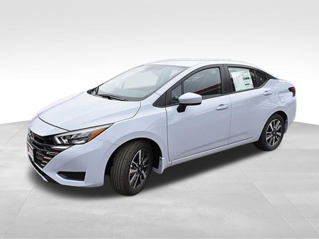 New 2025 Nissan Versa 1.6 SV Sedan