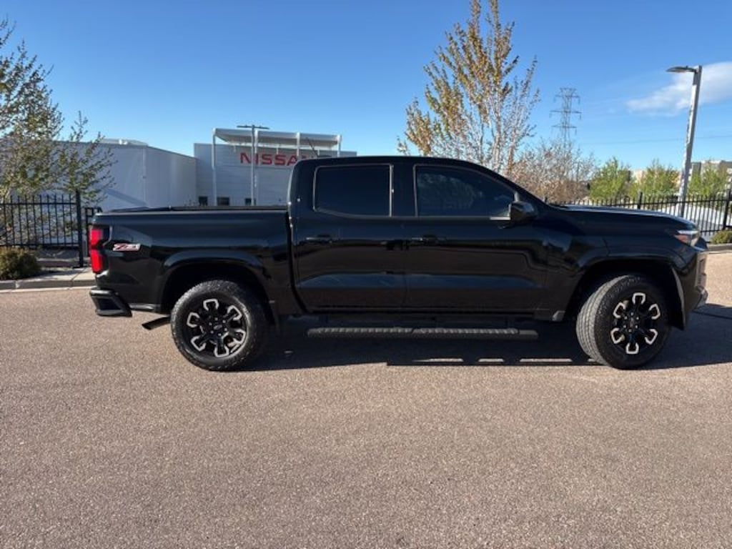 Used 2024 Chevrolet Colorado Z71 Truck Crew Cab