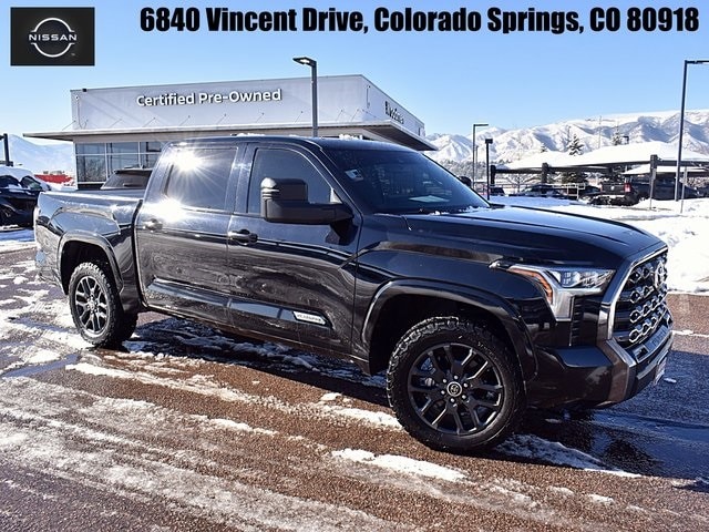 2023 Toyota Tundra Platinum's photo