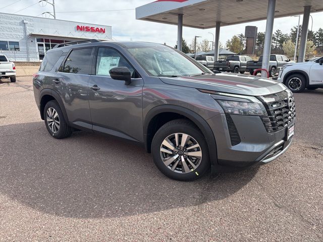 2026 Nissan Pathfinder SL 4WD's photo