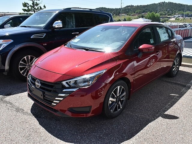 2025 Nissan Versa 1.6 SV photo 3