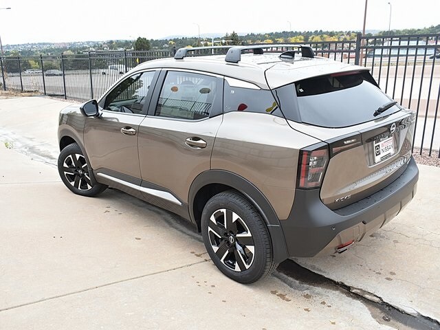 2026 Nissan Kicks SV photo 4