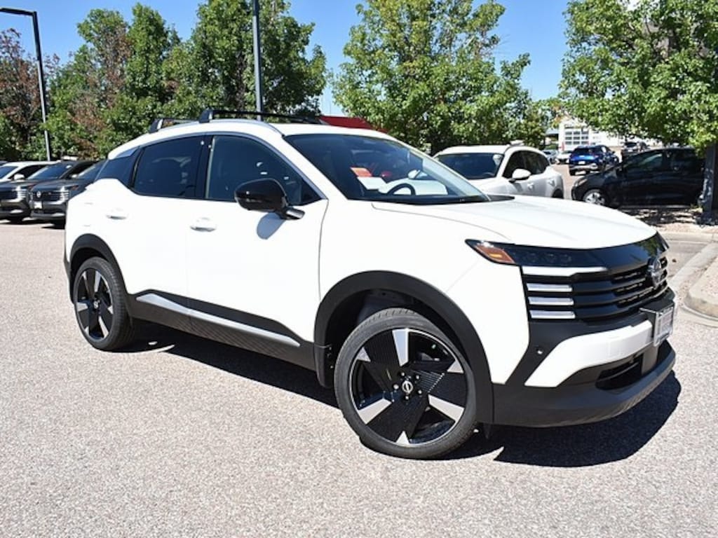 New 2026 Nissan Kicks SR SUV