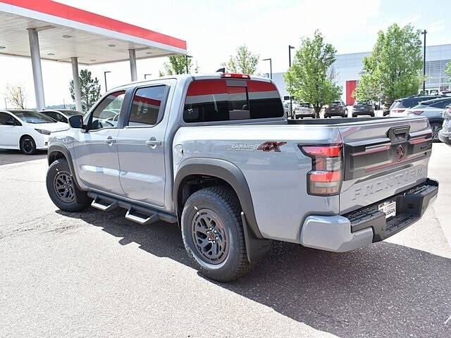2025 Nissan Frontier PRO-4X photo 3