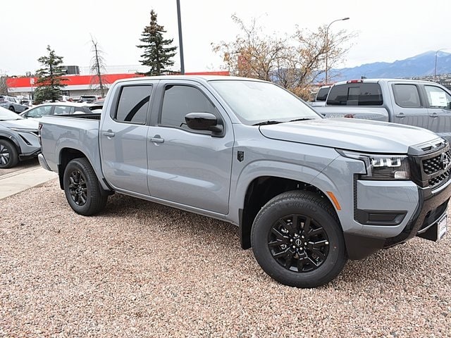 2026 Nissan Frontier SV's photo