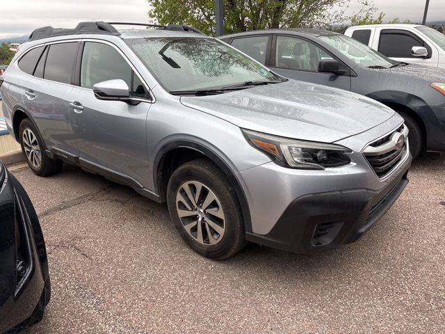 2021 Subaru Outback Premium's photo