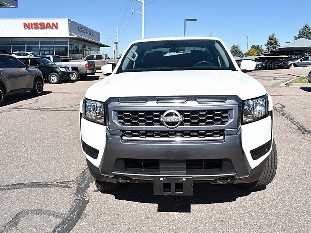 2025 Nissan Frontier SV photo 2