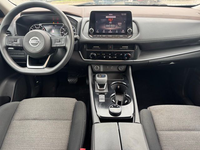 2021 Nissan Rogue S photo 2