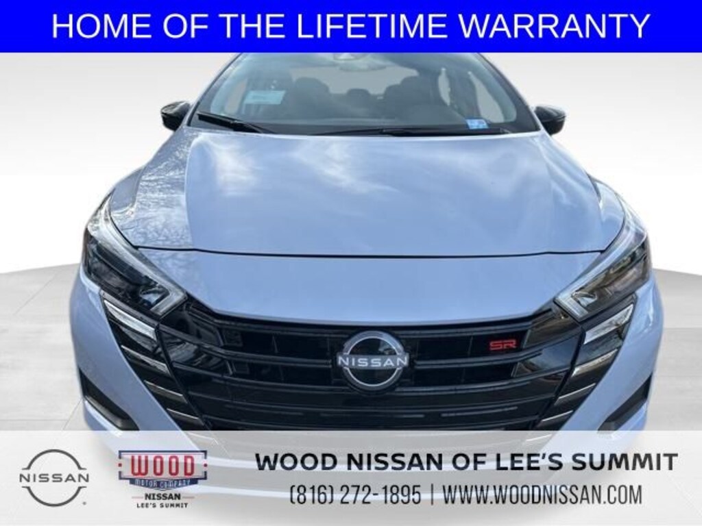 New 2025 Nissan Versa 1.6 SR Sedan