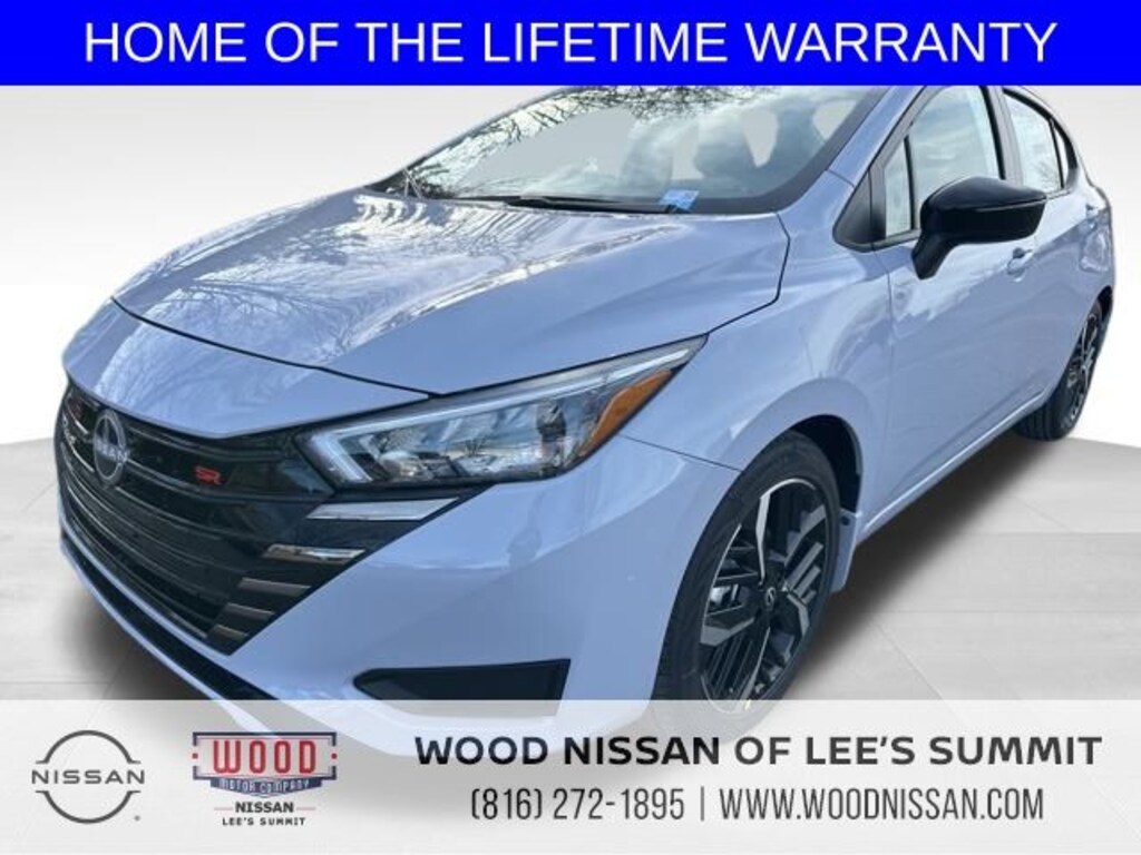 New 2025 Nissan Versa 1.6 SR Sedan