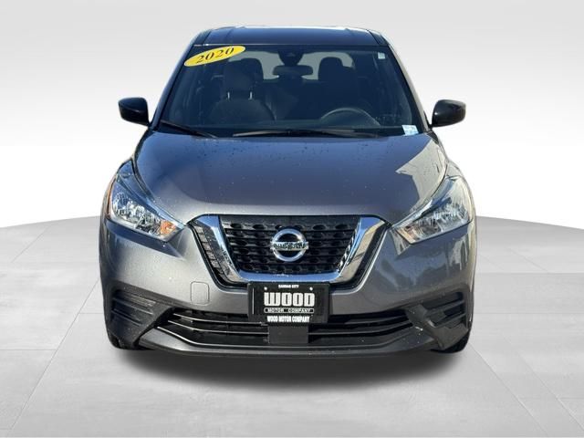 2020 Nissan Kicks S photo 2