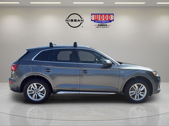 Used 2022 Audi Q5 Premium with VIN WA1GAAFY2N2083824 for sale in Kansas City