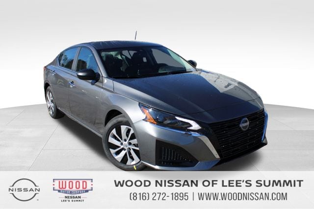 2025 Nissan Altima S's photo