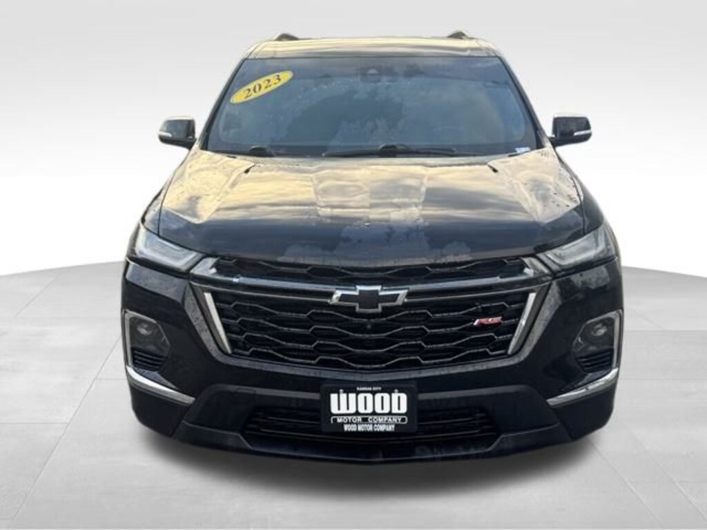 Used 2023 Chevrolet Traverse RS SUV