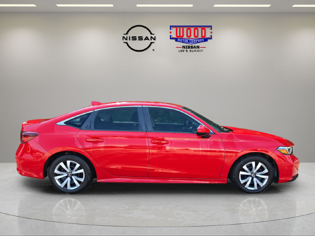 Used 2025 Honda Civic LX with VIN 2HGFE2F28SH567623 for sale in Kansas City
