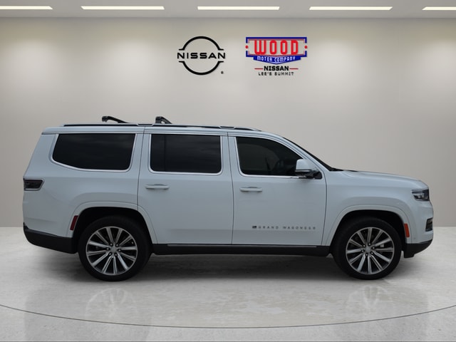 Used 2022 Jeep Grand Wagoneer Series II with VIN 1C4SJVFJ3NS108191 for sale in Kansas City