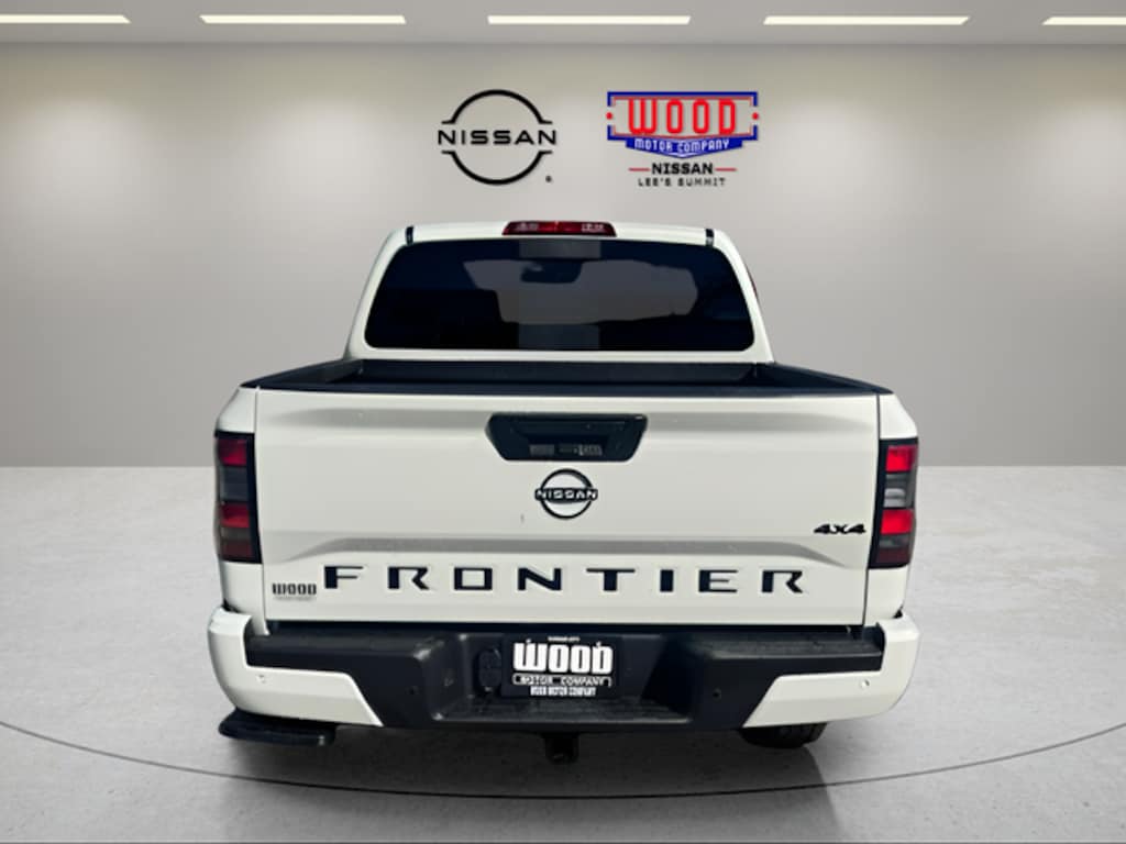 New 2026 Nissan Frontier SV Truck Crew Cab