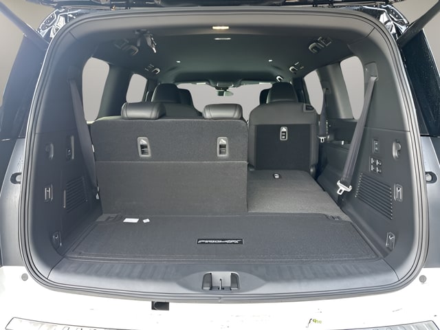 2026 Nissan Armada PRO-4X - Photo 28