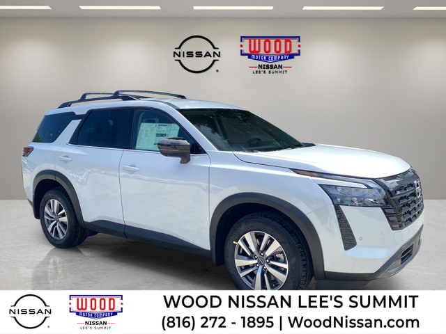 2026 Nissan Pathfinder SL 4WD's photo
