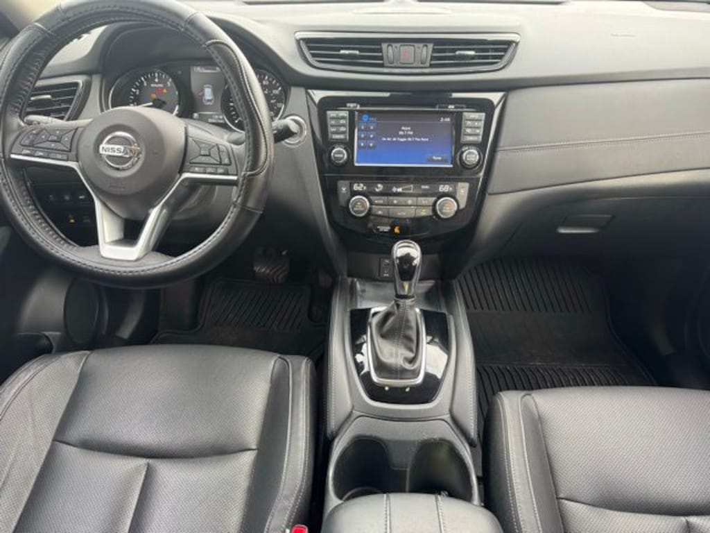 Used 2017 Nissan Rogue SL SUV