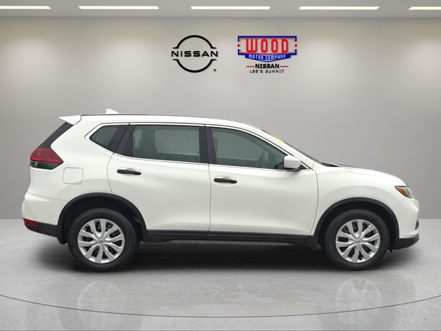 Used 2020 Nissan Rogue S with VIN 5N1AT2MV9LC749746 for sale in Kansas City