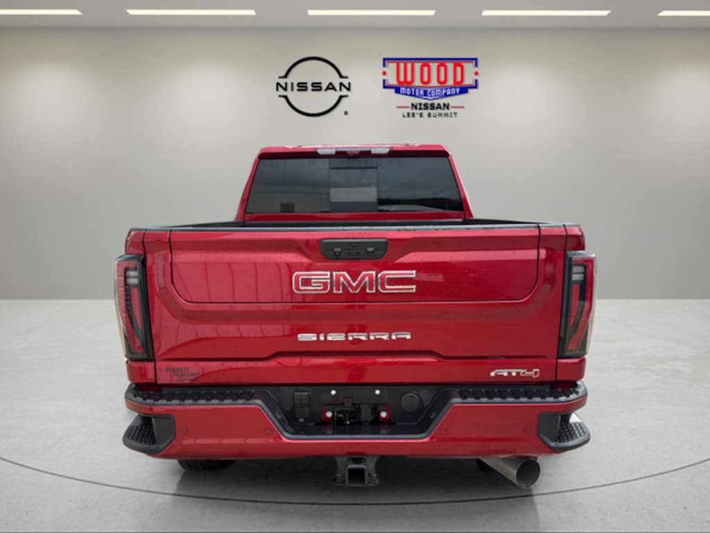 Used 2025 GMC Sierra 2500HD AT4 Truck