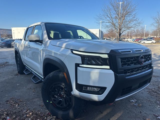 2026 Nissan Frontier PRO-4X's photo