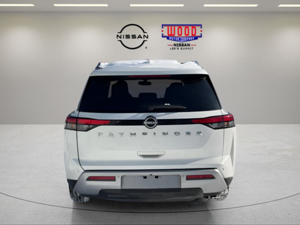 Used 2022 Nissan Pathfinder SL SUV