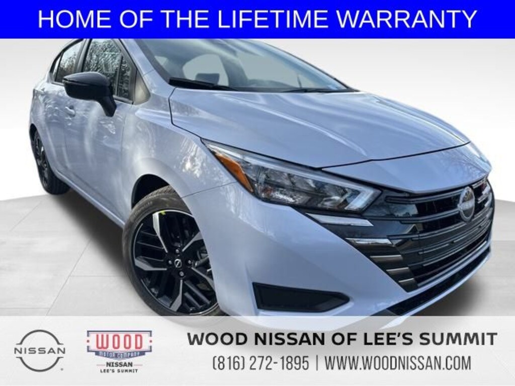 New 2025 Nissan Versa 1.6 SR Sedan