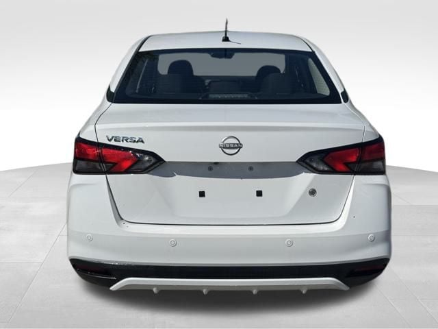 Certified 2025 Nissan Versa Sedan S with VIN 3N1CN8DV8SL820595 for sale in Kansas City