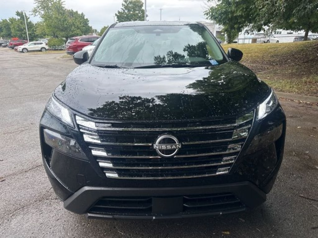 New 2026 Nissan Rogue SV SUV