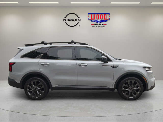Used 2023 Kia Sorento X-Line EX with VIN 5XYRHDLF5PG161892 for sale in Kansas City