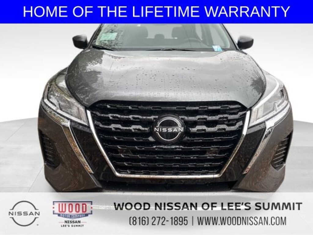 New 2025 Nissan Kicks Play S SUV