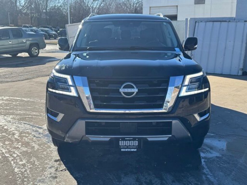 Used 2022 Nissan Armada SV SUV