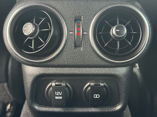 2021 Kia Stinger GT2 photo 4