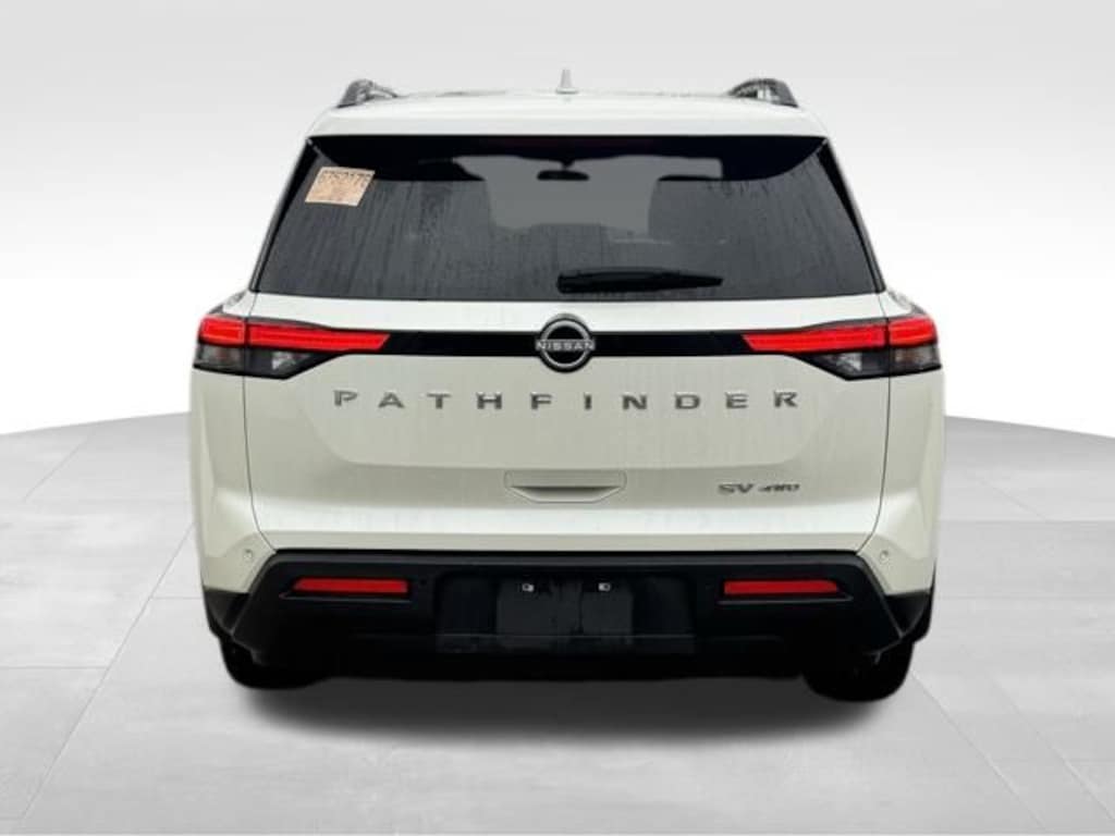 Used 2024 Nissan Pathfinder SV SUV